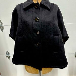 Coach Short Cape NWT #F76280 size XS/S